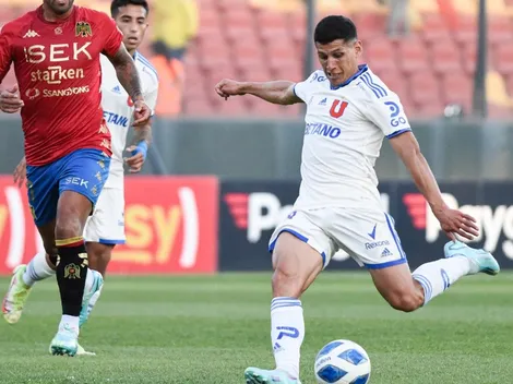 Poblete no se cuestiona nada en la U: "El equipo se entregó al completo"