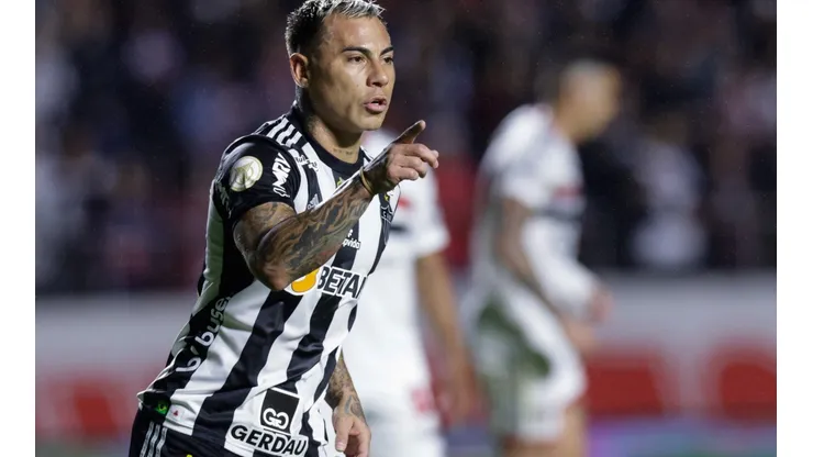 Edu Vargas logró hacer de las suyas en el Atlético Mineiro y volvió a anotar en el Brasileirao con el cuadro galo