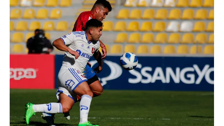 Jeisson Vargas agoniza en la Universidad de Chile y perdió la última chance de 2022 para poder continuar en el club.
