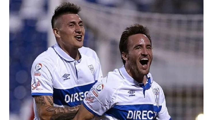 Castillo se pone en la buena con el Chapa Fuenzalida y le dedica emotivas palabras: "Capitán del verdadero Tetracampeón"