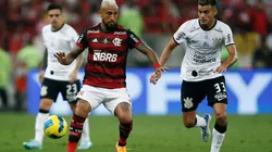 Flamengo y Corinthians disputan un nuevo clásico en el Brasileirao.
