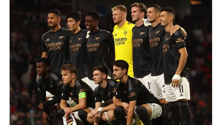 Arsenal perdió contra el PSV en territorio neerlandés