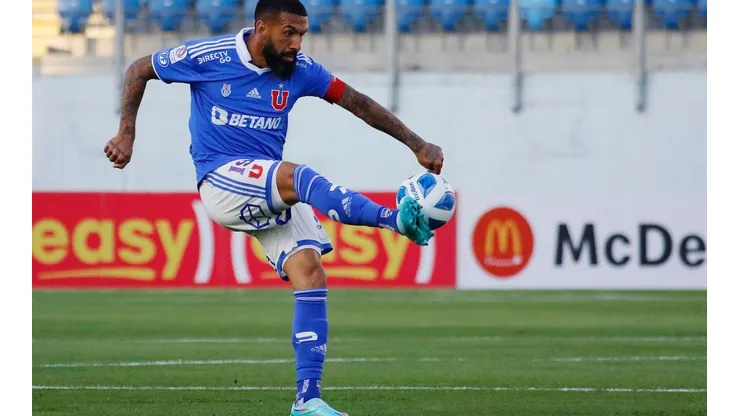 Ronnie Fernández es el jugador con más faltas en el Campeonato