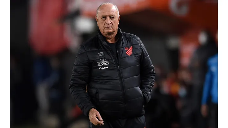 Conoce a las figuras del plantel del Paranaense, incluyendo a su gran entrenador.