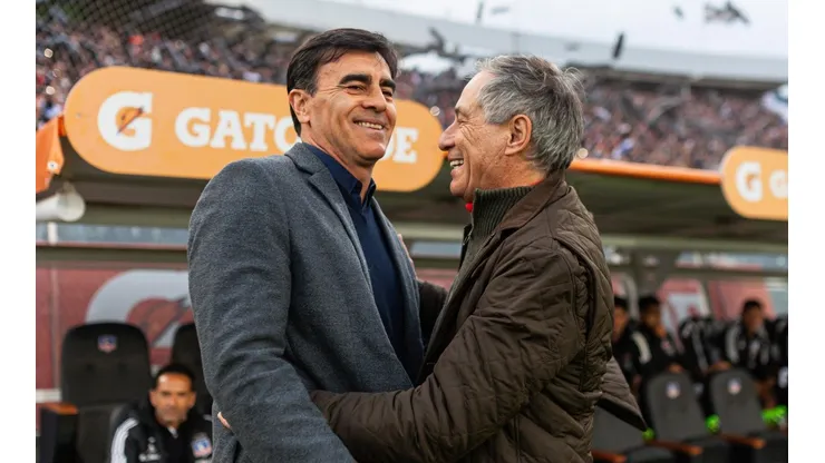 Ariel Holan prefiere mantenerse al margen del tema Quinteros-Independiente