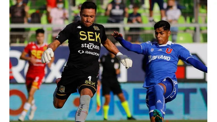 La U recibe a la Unión Española en Talcahuano, por las semifinales de Copa Chile.