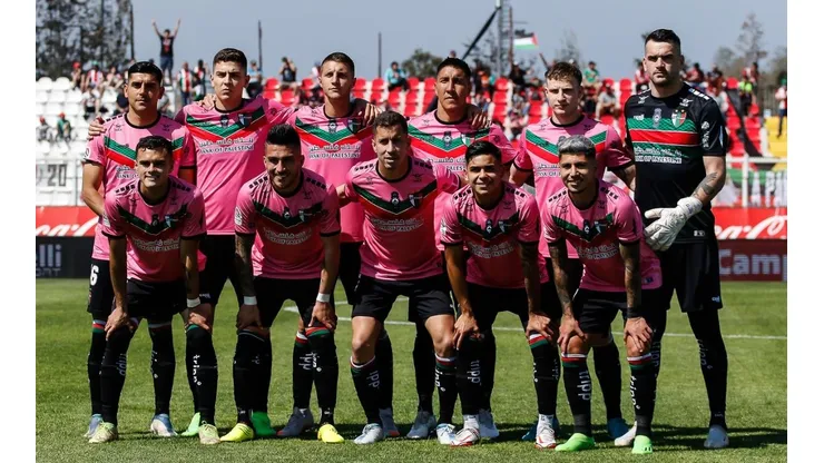 En Colo Colo siguen de cerca a dos jugadores de Palestino