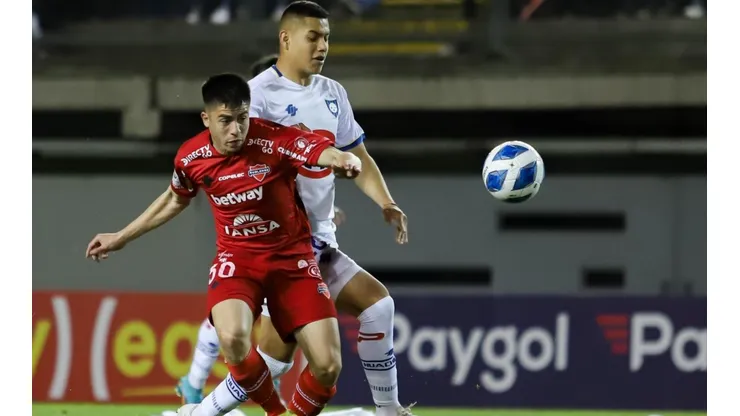 Ñublense y Huachipato tuvieron hace poco un duelo muy aspero en Copa Chile.