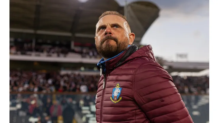 Javier Torrente pide que los puntos se disputen en cancha
