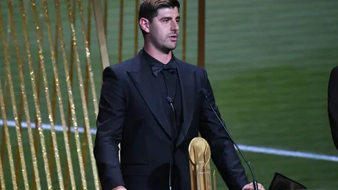 Courtois no quedó conforme con haber ganado el Yashin