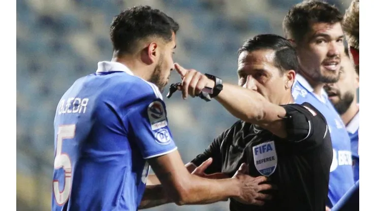González y su problema en el informe arbitral ante la UC.