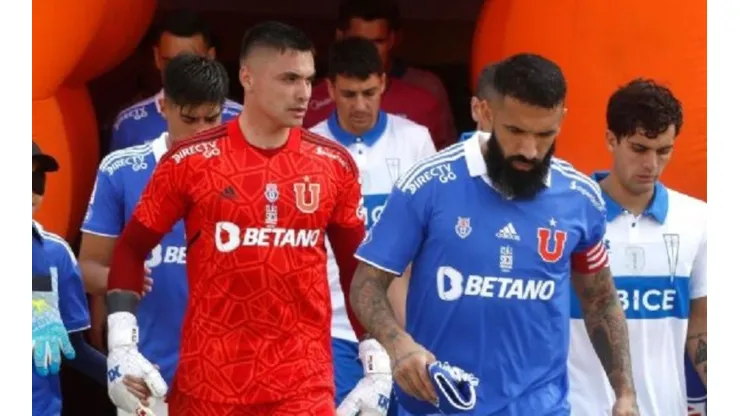 El duro momento entre dos jugadores de la U.