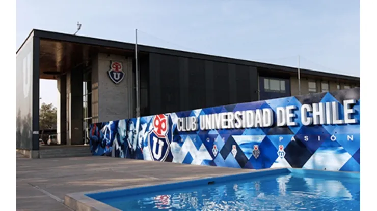 Conmebol cambia sede y Universidad de Chile se mueve al estadio de Liga de Quito para jugar la Copa