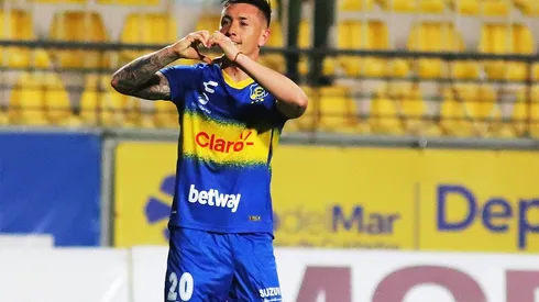 Rodrigo Echeverría dejaría al Everton a fines de temporada para ir a algún mercado más competitivo.