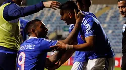 Los azules al ritmo de la cumbia villera en El Teniente de Rancagua.