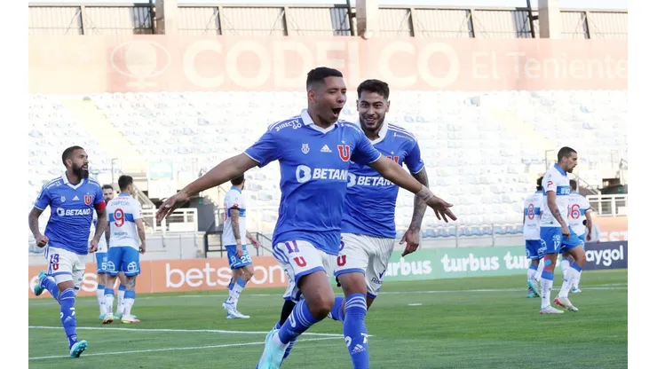 El Chorri marcó el doblete ante la UC en Rancagua en el empate 2-2