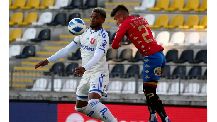 Universidad de Chile viene de eliminar a Universidad Católica en cuartos de final.