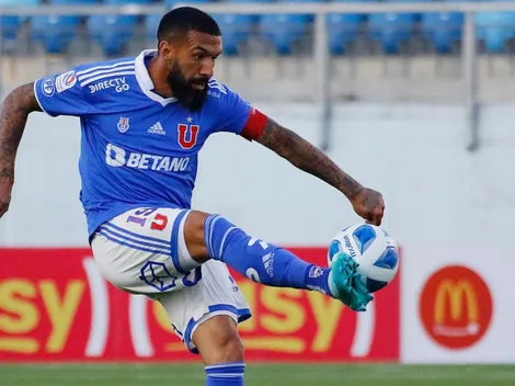 Los hinchas de la U ya no aguantan los constantes reclamos de Fernández