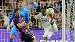 Real Madrid y Barcelona están igualados en la cima de La Liga.