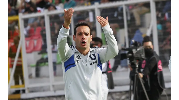 Sebastián Miranda solo quiere hablar de fútbol tras el partido en el que espera conseguir la clasificación con la U en la Copa Chile.