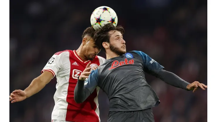 Napoli derrotó por 6-1 a Ajax en Países Bajos.