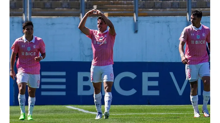 Católica está séptimo en la tabla