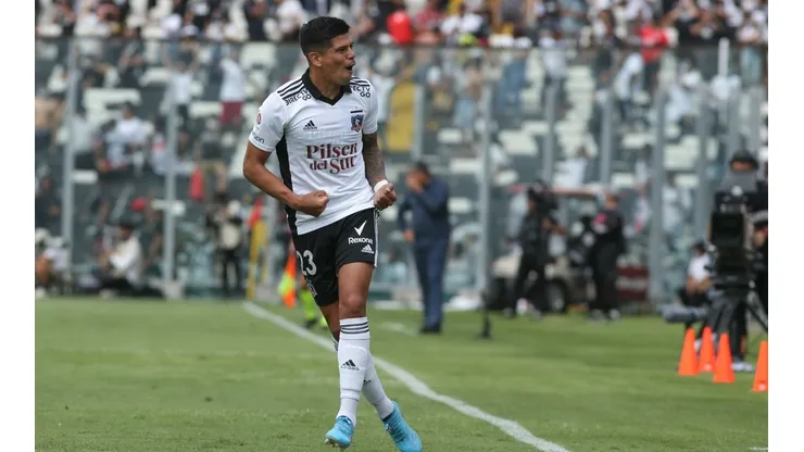 Esteban Pavez vive un momento dorado con el cuadro de Colo Colo, luego de varios pasos en falso en su carrera como profesional.
