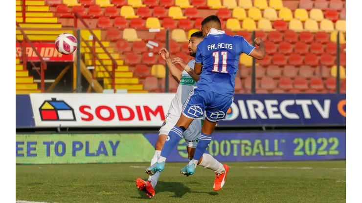 Cristián Palacios marcó otro tanto con la Universidad de Chile.