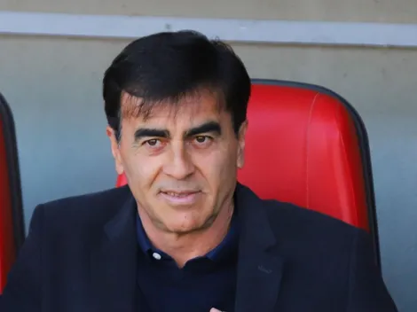 El notable dato de Gustavo Quinteros en los clásicos entre Colo Colo y la UC