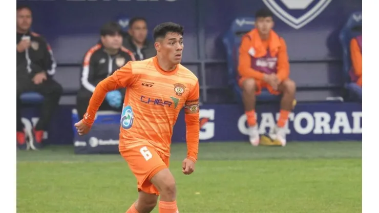 Hijo de Kalule Meléndez le amarga la mañana a Universidad de Chile con gol de penal para el empate definitivo de Cobreloa en el Centro Deportivo Azul