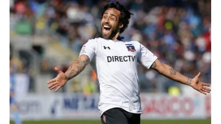 Jorge Valdivia con el calendario en la mano llama a la calma a los hinchas de Colo Colo que querían la vuelta olímpica ante Universidad Católica: "Tarde o temprano va a ser campeón igual"