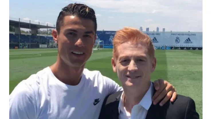 El periodista se fue en picada contra el técnico del Manchester United por suplencia de CR7