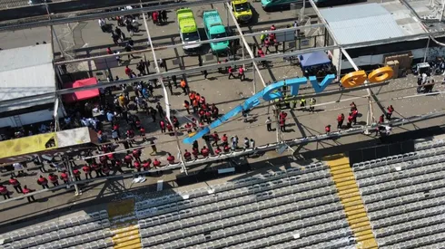 El techo del sector Cordillera colapsó en el día de ayer por la presencia de hinchas.