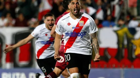 Curicó Unido vence a La Serena y sigue metido en puestos de avanzada