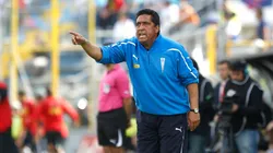 Mario Lepe está dolido y complicado con la situación de la huelga de trabajadores de Cruzados.