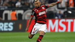 Arturo Vidal forma parte del mediocampo de Flamengo