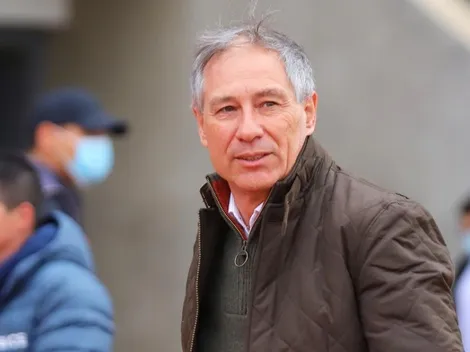 Holan repudia lo ocurrido con Parra, pero apela a que el partido se termine en cancha