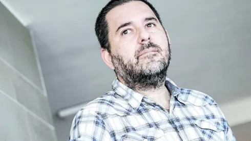 Cristián Arcos se lanzó contra el DT de Colo Colo tras la goleada sufrida ante Magallanes.