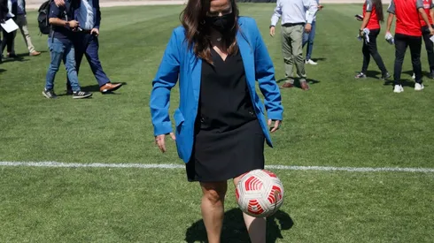 Alexandra Benado confía a ciegas en la profesionalización total del Fútbol Femenino.