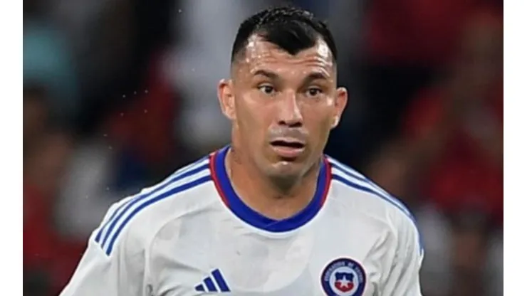 Medel quiere llevarse el triunfo ante Qatar