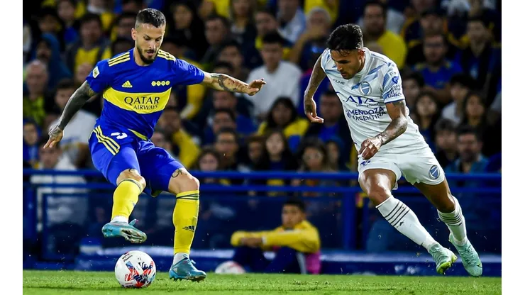 Boca Juniors visita a Godoy Cruz por la Liga Profesional Argentina.