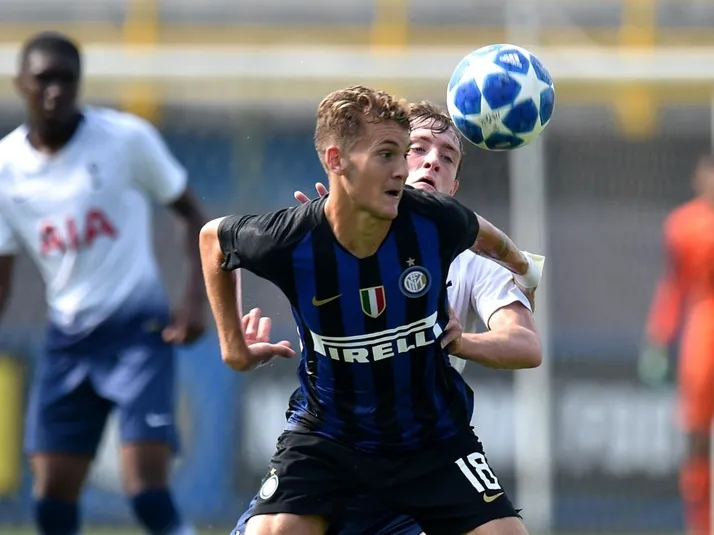 ¿Hay acuerdo entre delantero del Inter de Milán y la UC?