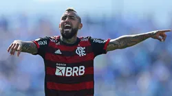 El King está acompañado de grandes figuras del fútbol en su historia