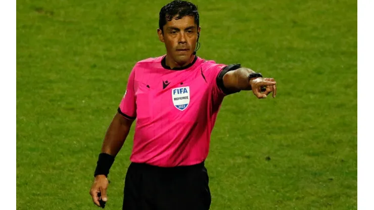Furia y bronca en Universidad de Chile por designación de Nicolás Gamboa como árbitro para el Clásico Universitario de Copa Chile