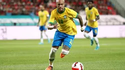 Brasil enfrenta en un amistoso internacional a Ghana.