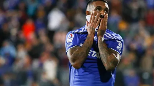 César Vaccia respalda a Ronnie Fernández aunque no lo quiere capitán