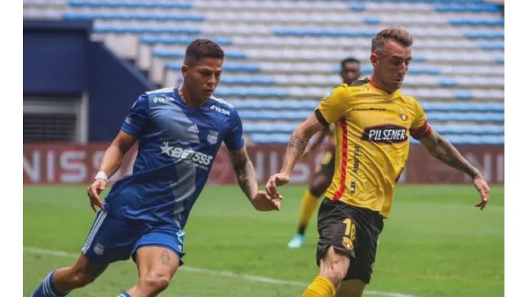 El ex volante de la UC la rompió en el clásico ante Emelec