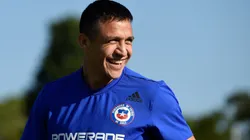 Alexis Sánchez llegó de lo más sonriente a la práctica de la Selección Chilena, luego de un gran presente en Francia con el Olympique Marsella.