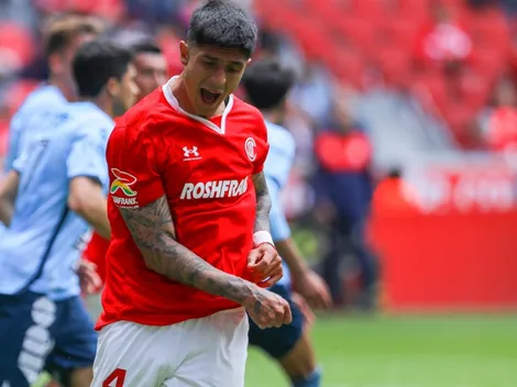 Valber Huerta sonríe de oreja a oreja en La Roja y buscará ser el patrón de la defensa