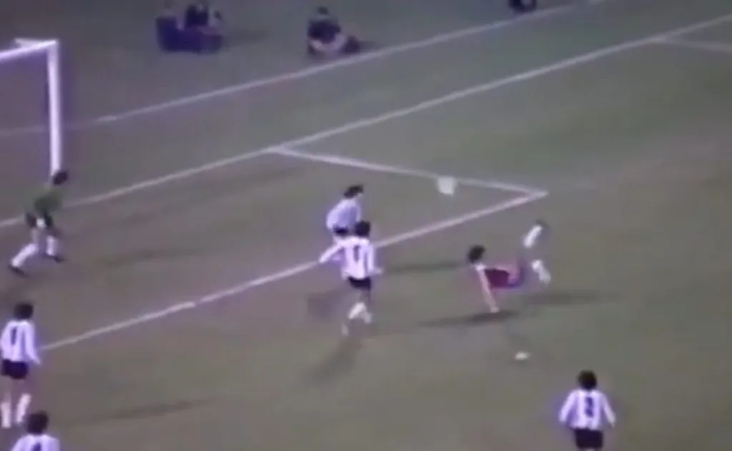 El golazo de chilena de Sandrino Castec el 18 de septiembre de 1980.